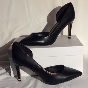 Kelly & Katie Driella Pumps